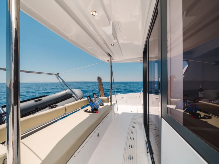 Bareboat Rental Catamaran Bali with a boat licence