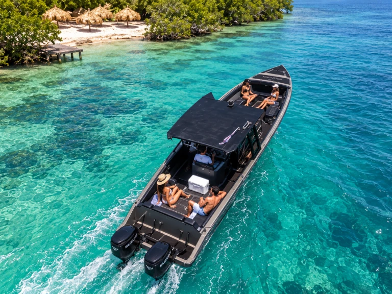 Yacht charter Cartagena cheap custom