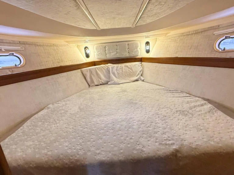Yacht charter Cartagena cheap custom