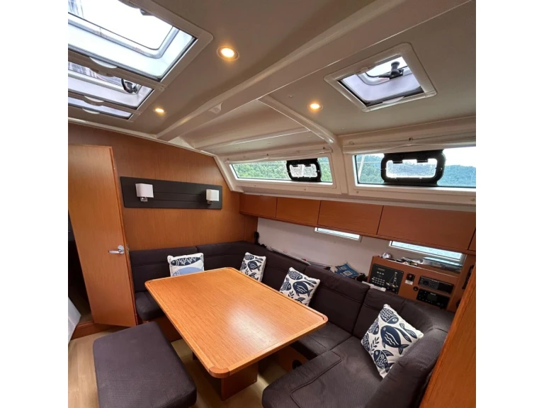 Sailboat for rent Adaköy at the best price