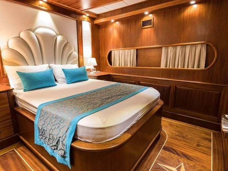 Sailboat rental in Bozburun -  Gulet VM
