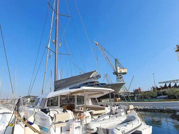 Catamaran rental in Zadar - Nautitech Nautitech 40