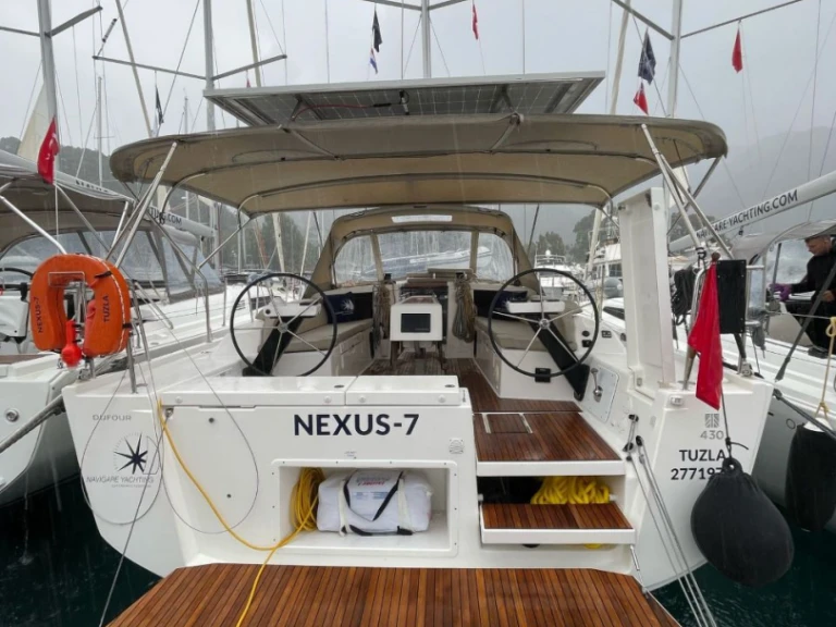 Dufour Dufour 430 in Marmaris on SamBoat