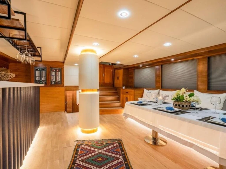 Sailboat for rent Bozburun at the best price