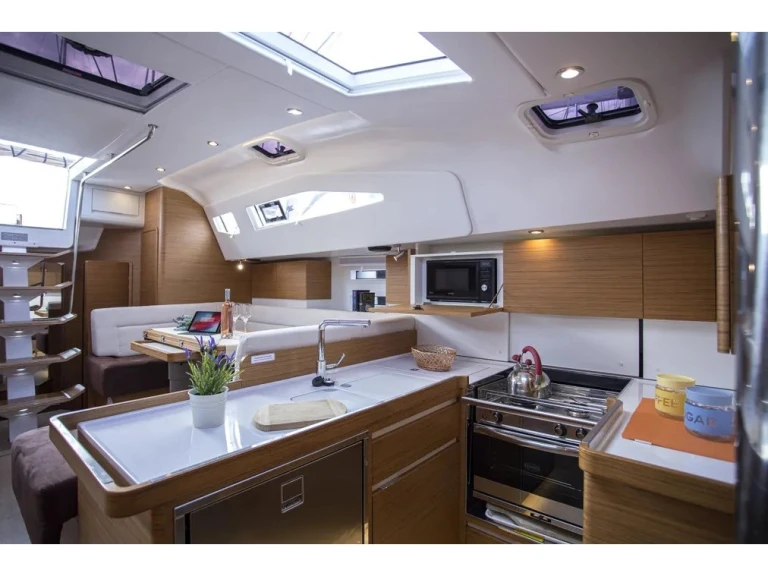 Sailboat rental in Sukošan - Elan Impression 50