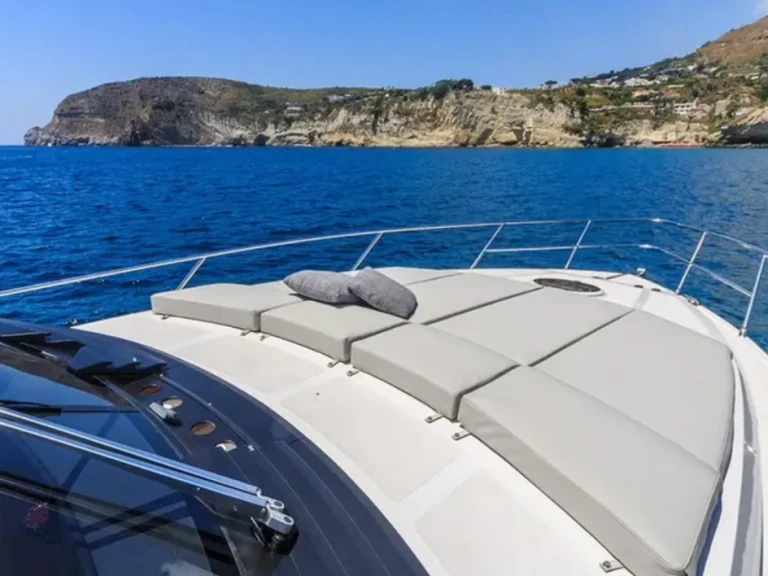 Motorboat for rent Port des Marines de Cogolin at the best price