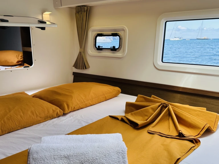 Rent a Lagoon Lagoon 42 Le Marin