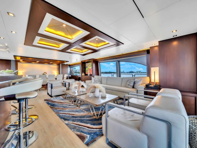 Yacht charter Bahamas cheap RYLAX