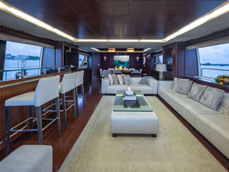 Rent a Azimut TAIL LIGHTS British Virgin Islands (BVI)