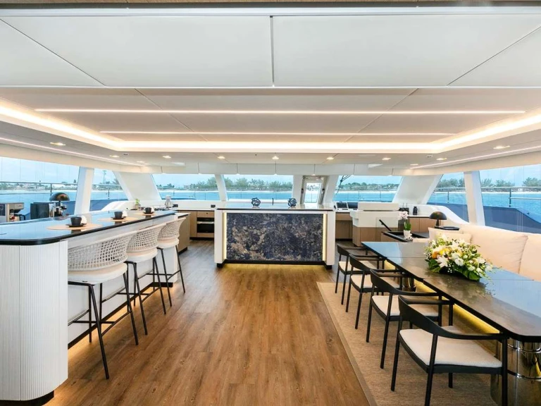 Luxury Yacht rental with or without captain Sunreef British Virgin Islands (BVI)
