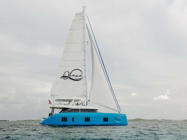Luxury Yacht rental in Road Town - Sunreef OHANA