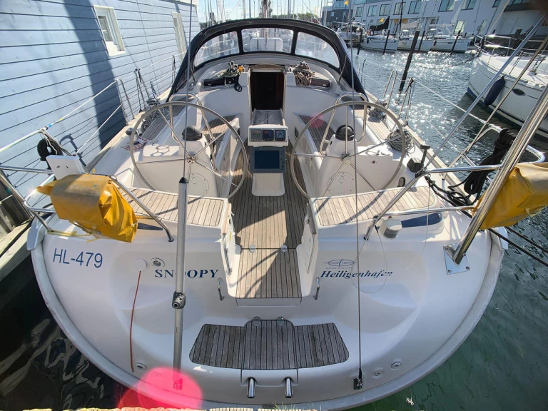 Sailboat rental in Flensburg - Bavaria Cruiser 46