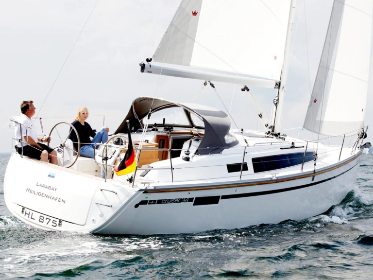 Yacht charter Heiligenhafen cheap Cruiser 34