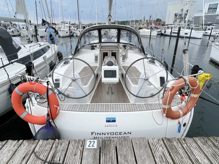 Bareboat Rental Sailboat Bavaria with a boat licence