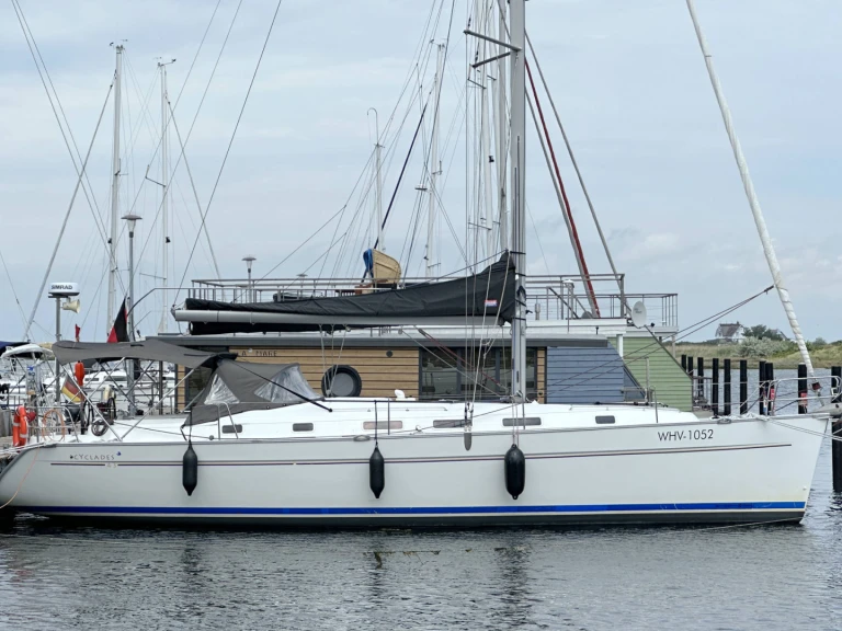 Bénéteau Cyclades 43.3 in Heiligenhafen on SamBoat