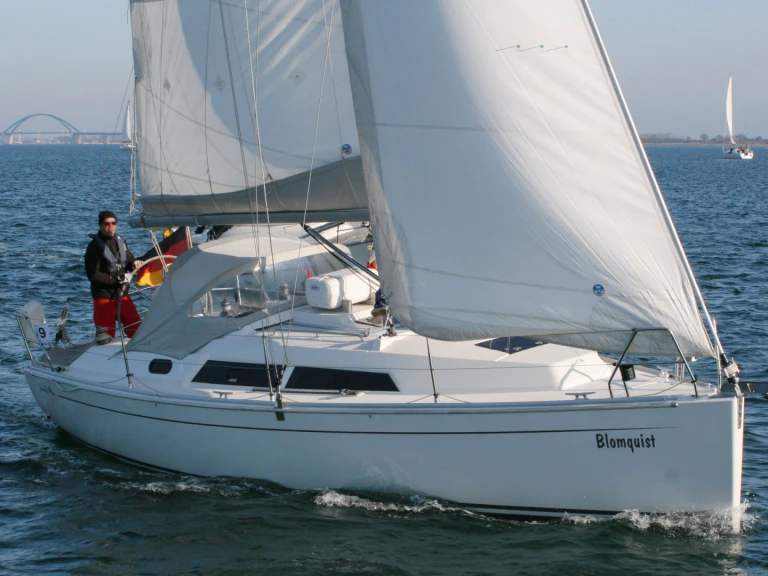 Bareboat Rental Sailboat Hanse with a boat licence