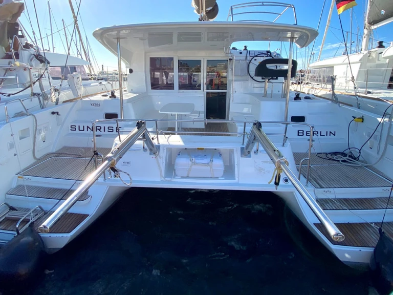 Rent a Lagoon Lagoon 40 Can Pastilla