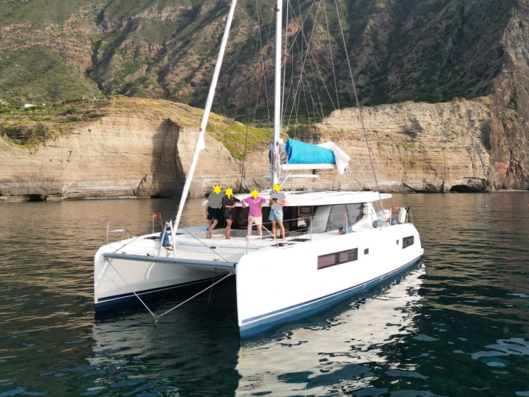 Leopard Catamarans / Robertson & Caine Leopard 45 charter bareboat or captained in  Can Pastilla