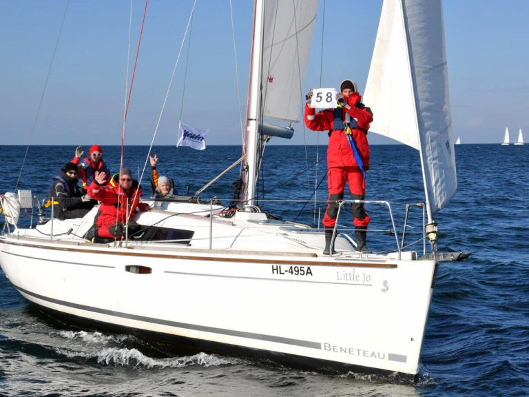 Bareboat Rental Sailboat Bénéteau with a boat licence