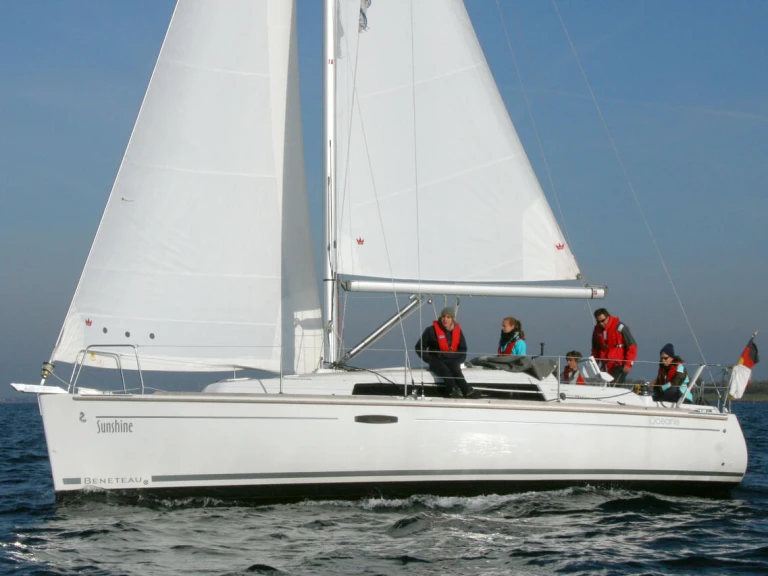 Sailboat rental with or without captain Bénéteau Barth