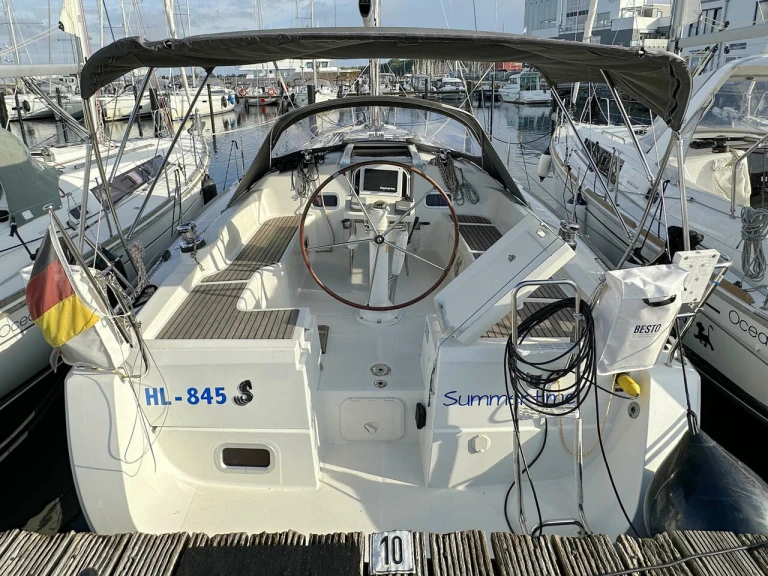 Bénéteau Oceanis 37 in Heiligenhafen on SamBoat