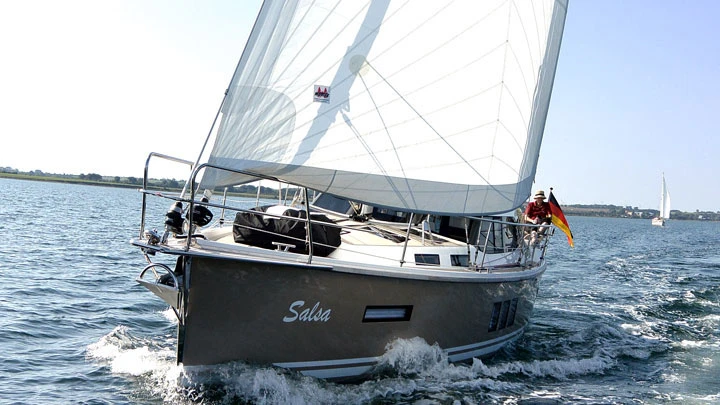 Sirius boatyard Sirius 35 DS in Heiligenhafen on SamBoat