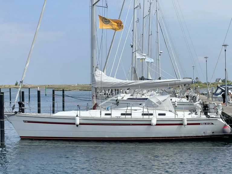 Bootsbau Rügen GmbH Vilm 41 cruiser in Barth on SamBoat