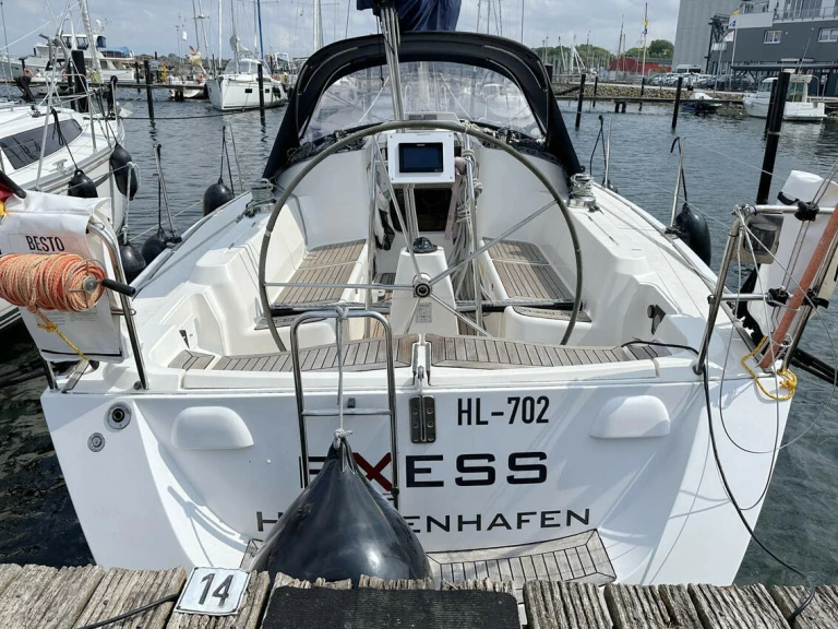 Yacht charter Barth cheap X-37