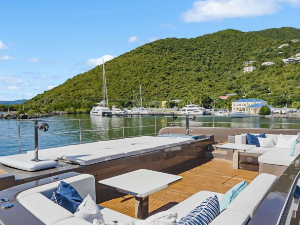 Sunreef NAUTI NICKEL in Tortola on SamBoat