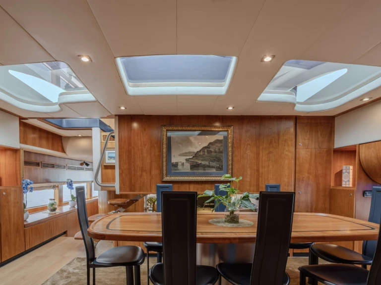 Bareboat Rental Luxury Yacht Conam with a boat licence