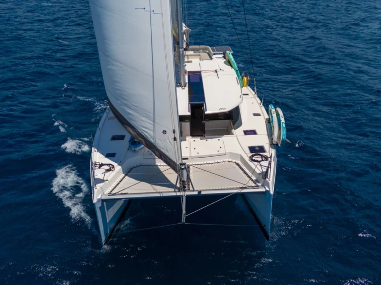 Leopard Hazel Della charter bareboat or captained in  Road Town
