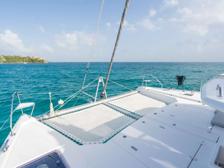 Luxury Yacht rental with or without captain Leopard Road Town