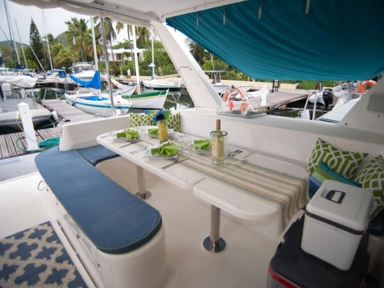 Luxury Yacht rental in British Virgin Islands (BVI) - Robertson and Caine FREE INGWE