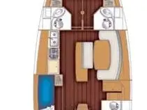 Bénéteau Cyclades 50.5 in Alimos on SamBoat