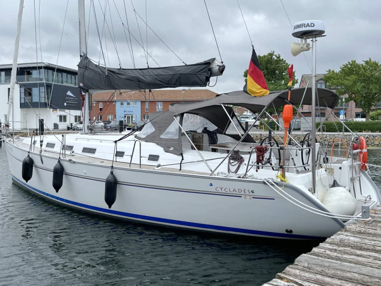 Sailboat rental in Heiligenhafen - Bénéteau Cyclades 43.3