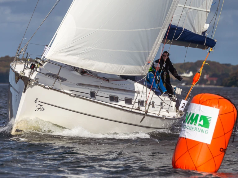 Sailboat rental in Heiligenhafen - Bénéteau Cyclades 43.4