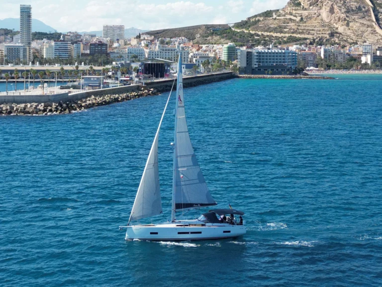 Sailboat rental with or without captain Hanse Can Pastilla
