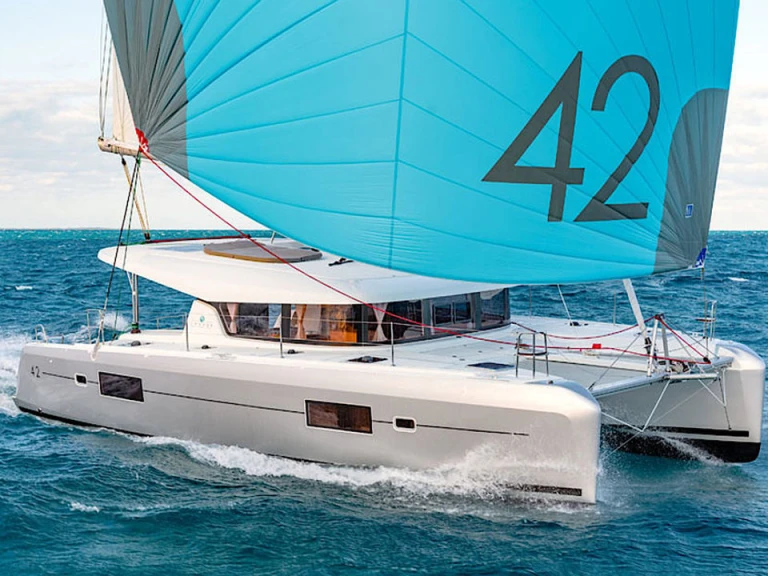 Boat rental Lagoon Lagoon 42 in Can Pastilla on Samboat