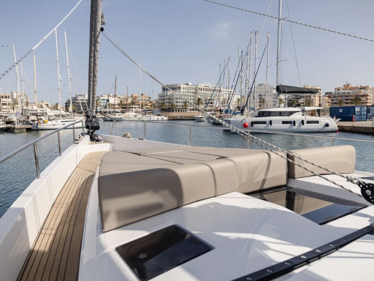 Boat rental Hanse Moody 54 DS in Can Pastilla on Samboat