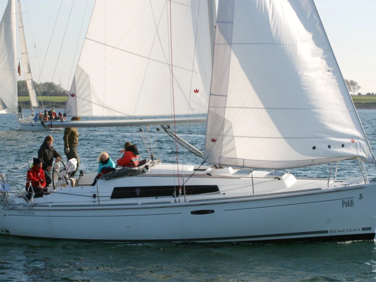Sailboat rental with or without captain Bénéteau Heiligenhafen