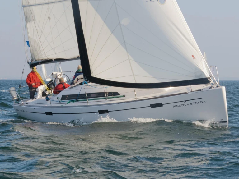 Boat rental Salona Salona 35 in Heiligenhafen on Samboat