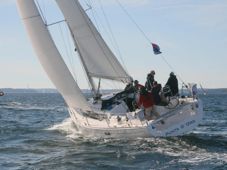 Salona Salona 38 in Heiligenhafen on SamBoat