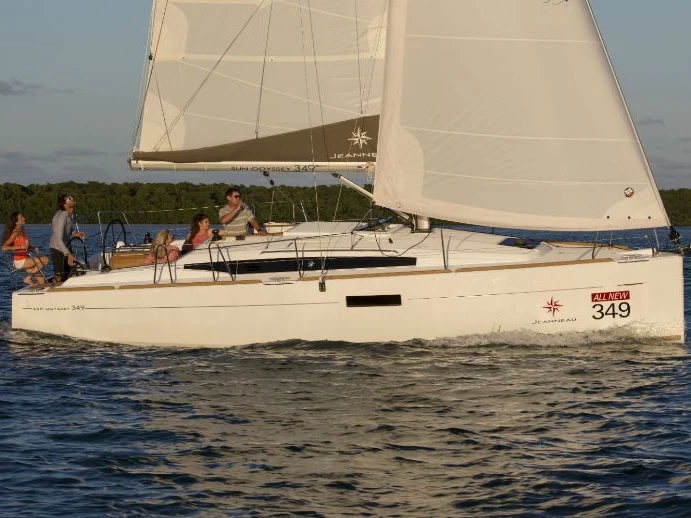 Boat rental Jeanneau Sun Odyssey 349 in Flensburg on Samboat
