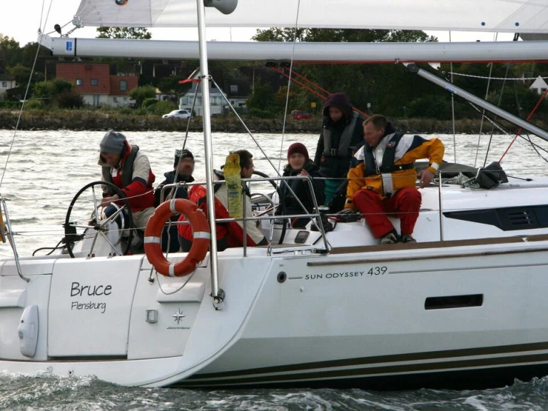 Boat rental Jeanneau Sun Odyssey 439 in Heiligenhafen on Samboat