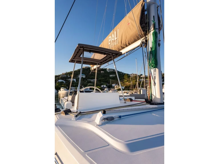 Bareboat Rental Catamaran Bali with a boat licence