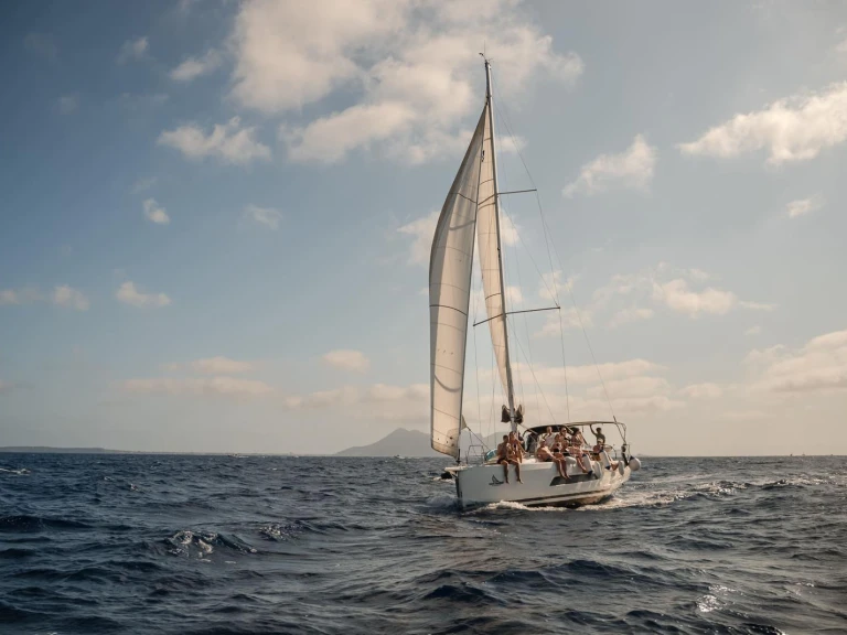 Dufour Dufour 37 – Available for Crewed Daily Charters Only charter bareboat or captained in  Castellammare del Golfo