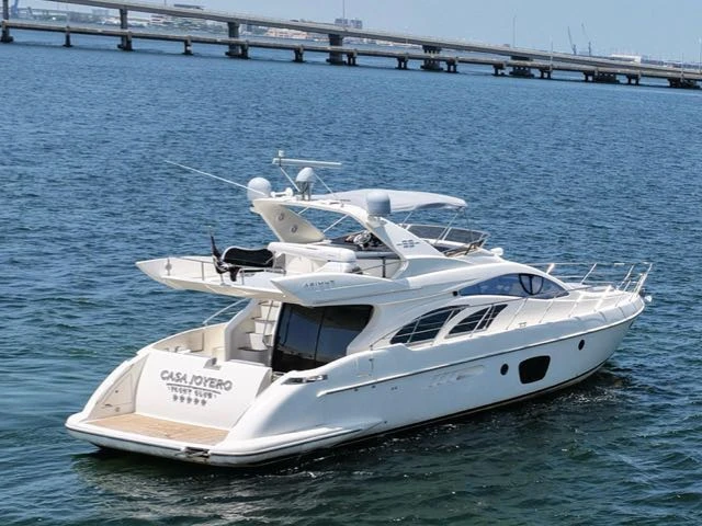 Luxury Yacht rental in Miami - Azimut Azimut 64 Fly