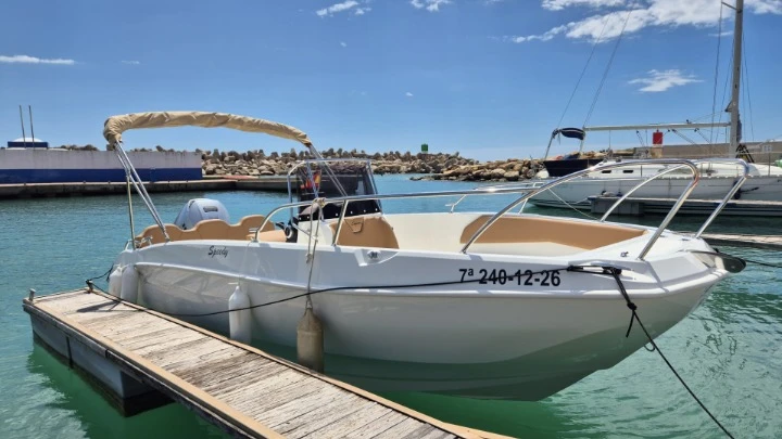 Motorboat for rent Cala Galdana at the best price
