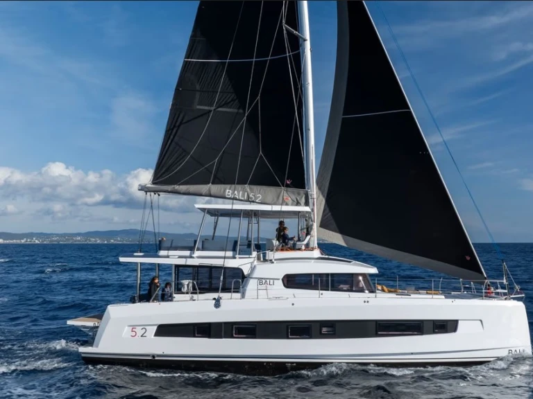 Bali Bali 5.2 (5+1 cab) charter bareboat or captained in  Néa Péramos