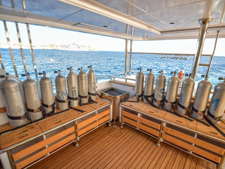 Bareboat Rental Luxury Yacht  with a boat licence